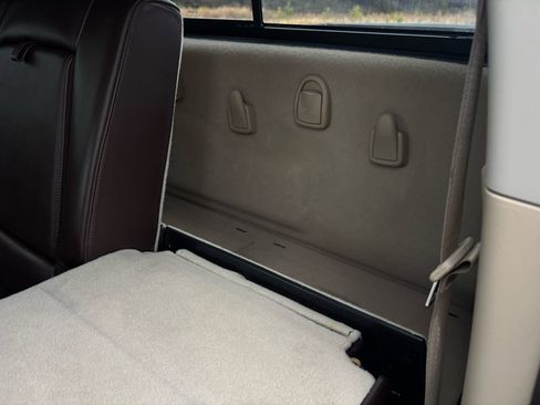 Used 2016 RAM 3500 Laramie Longhorn image 22