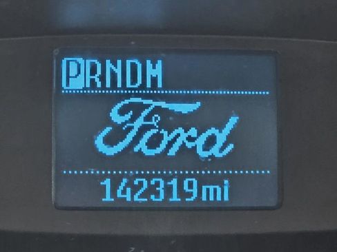 Used 2017 Ford Transit 150 130 Low Roof w/ Exterior Upgrade Package image 29