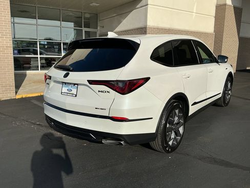 Used 2023 Acura MDX A-Spec AWD/4WD image 6