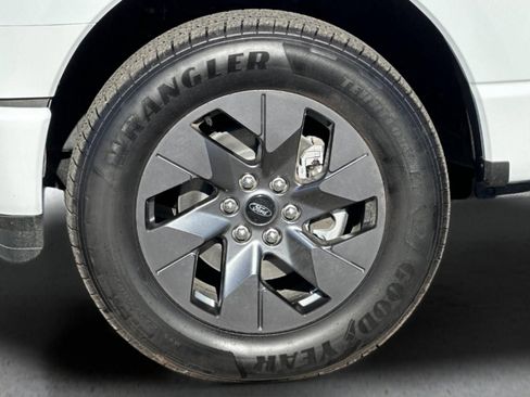 Certified 2025 Ford F150 Lightning Lariat AWD/4WD image 23