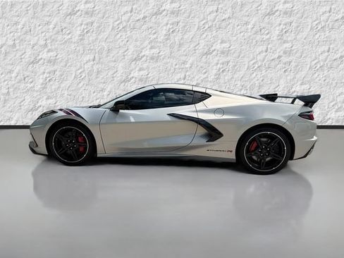Used 2024 Chevrolet Corvette Stingray Preferred Cpe w/ Z51 Performance Package RWD image 6