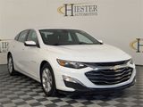 Used 2022 Chevrolet Malibu LT image 2