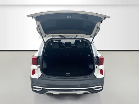 Used 2023 Kia Seltos EX image 26