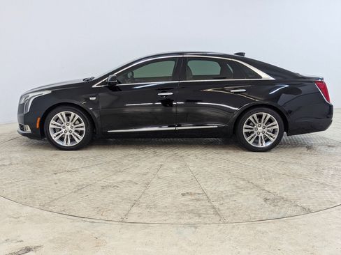 Used 2018 Cadillac XTS Luxury w/ Driver Awareness Package image 2