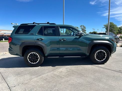 Used 2026 Toyota 4Runner TRD Off-Road Premium AWD/4WD image 9