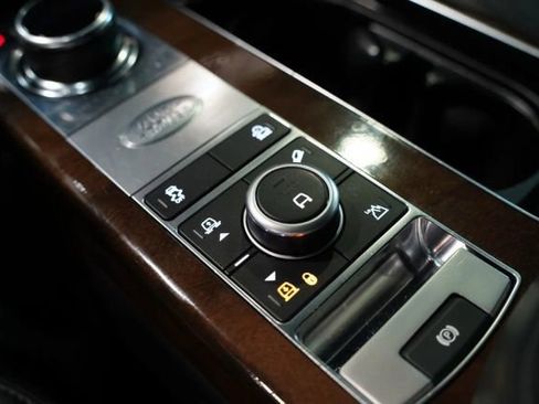 Used 2018 Land Rover Range Rover Supercharged AWD/4WD image 22