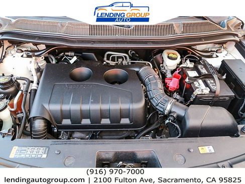 Used 2018 Ford Explorer XLT FWD image 26