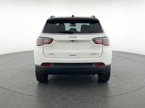 Used 2025 Jeep Compass Limited AWD/4WD image 7