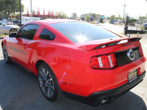 Used 2012 Ford Mustang GT Premium RWD image 31