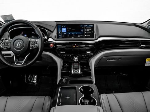 Used 2026 Acura MDX FWD w/ Technology Package image 10