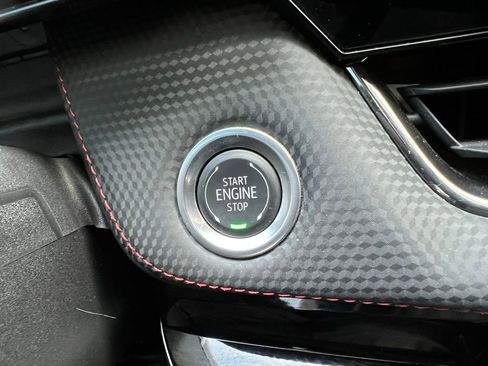 Used 2025 Chevrolet Equinox RS image 30