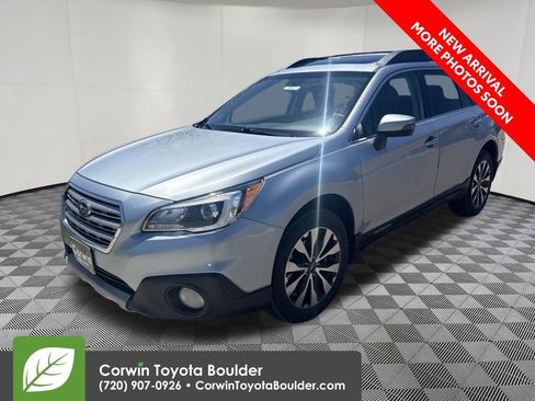 Used 2015 Subaru Outback 2.5i Limited AWD/4WD image 3