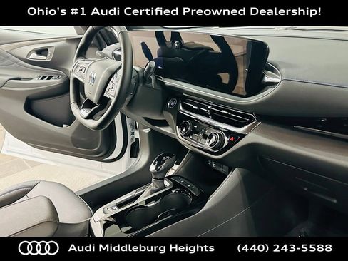 Used 2026 Buick Envista Sport Touring w/ Convenience I Package FWD image 9