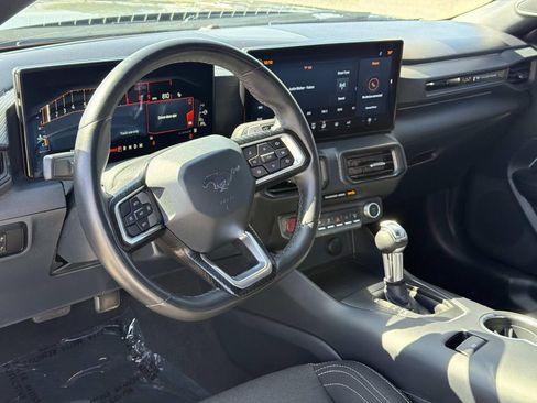 Used 2024 Ford Mustang GT RWD image 11