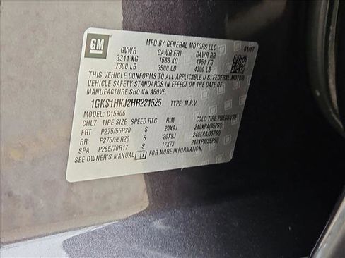 Used 2017 GMC Yukon XL Denali w/ Open Road Package image 27