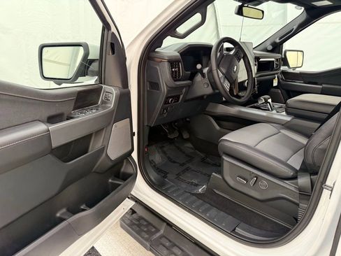 New 2025 Ford F150 Lightning Lariat image 21