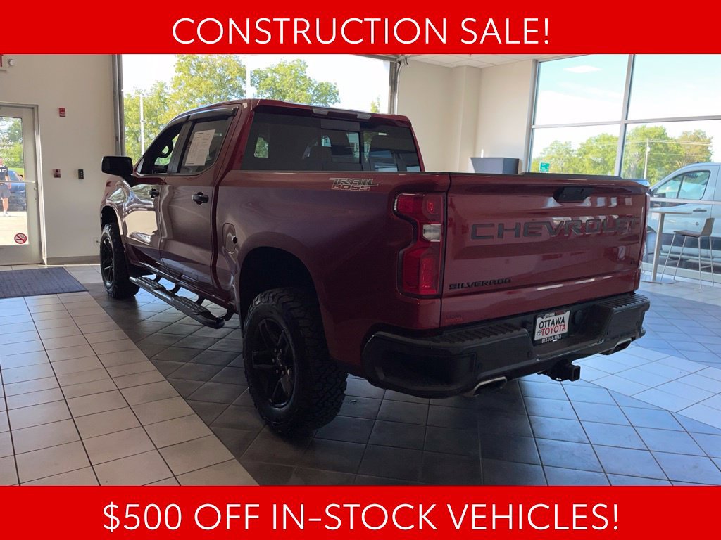 Used 2022 Chevrolet Silverado 1500 LT Trail Boss w/ LT Trail Boss Premium Package AWD/4WD image 7