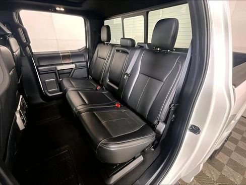 Used 2022 Ford F350 Lariat w/ Black Appearance Package image 26