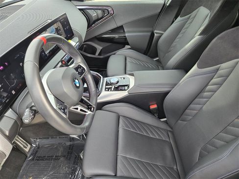 Certified 2025 BMW X3 M50 w/ Premium Package image 17