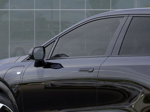 New 2025 Cadillac Optiq Sport 1 w/ LPO, Floor Liner Package image 12