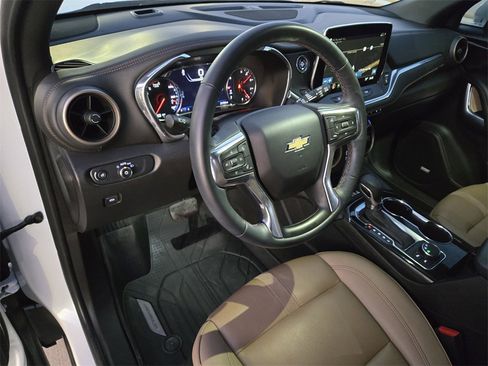 Used 2024 Chevrolet Blazer Premier w/ Driver Confidence II Package image 11