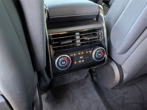 Used 2024 Land Rover Range Rover Sport Autobiography image 12