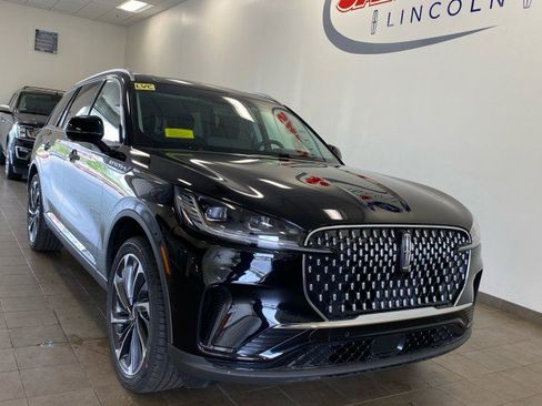 New 2025 Lincoln Aviator Reserve w/ Illumination Package image 2