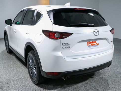 Used 2020 MAZDA CX-5 Touring FWD image 9