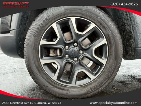 Used 2019 Jeep Compass Trailhawk w/ Cold Weather Group image 40