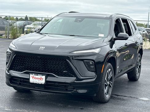 New 2026 Buick Enclave Sport Touring w/ Power Package image 4