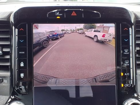 Used 2026 RAM 1500 Big Horn AWD/4WD image 8