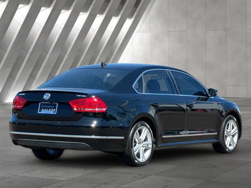 Used 2014 Volkswagen Passat 1.8T SEL Premium FWD image 3