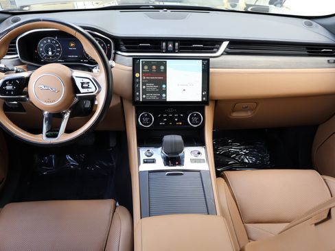 Used 2021 Jaguar F-PACE S image 18