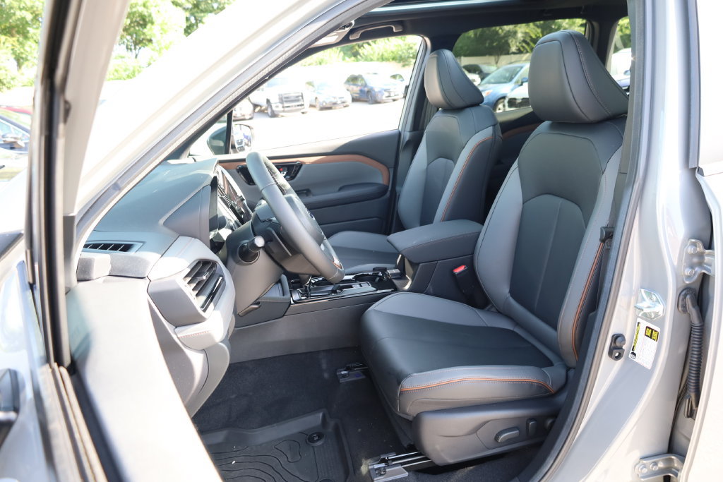 Used 2026 Subaru Forester Sport AWD/4WD image 8