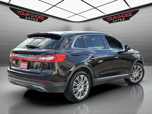 Used 2018 Lincoln MKX Reserve w/ Lincoln MKX Climate Package image 11
