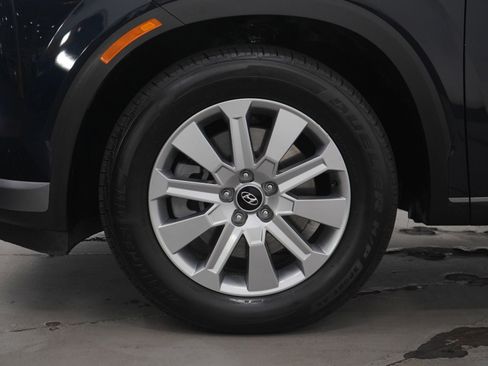 Used 2025 Hyundai Palisade SEL image 32