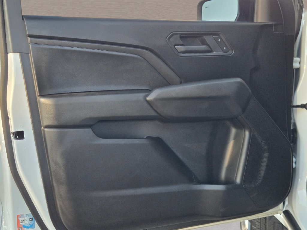 Used 2026 Chevrolet Colorado W/T w/ Advanced Trailering Package RWD image 21
