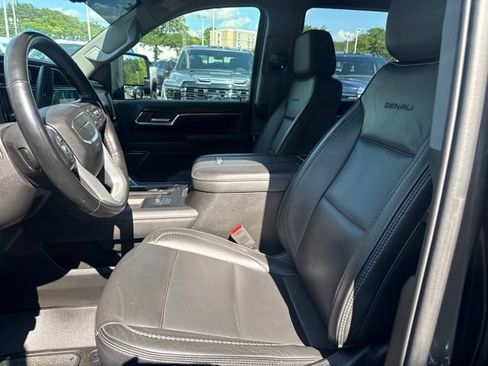 Used 2024 GMC Sierra 2500 Denali w/ Denali Reserve Package AWD/4WD image 17