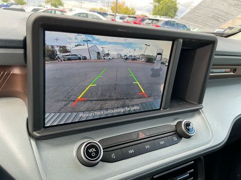 Used 2022 Ford Maverick Lariat w/ Lariat Luxury Package image 29