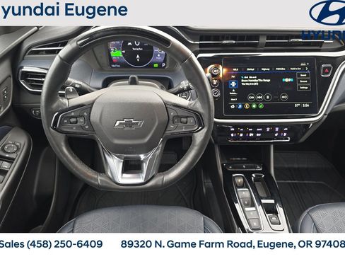 Used 2023 Chevrolet Bolt EUV Premier w/ Super Cruise Package image 19