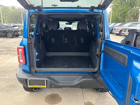 Certified 2025 Ford Bronco Badlands AWD/4WD image 31