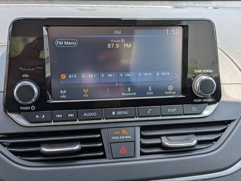 Certified 2024 Nissan Altima 2.5 S FWD image 20