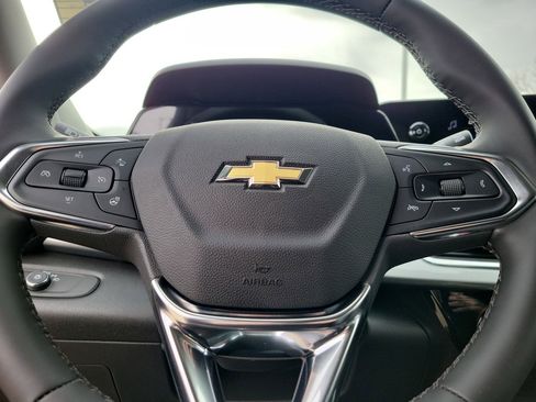 Used 2026 Chevrolet Trax LT w/ LT Convenience Package image 18