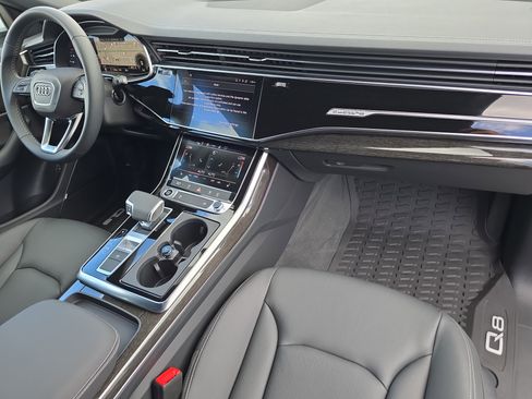 New 2026 Audi Q8 Premium image 10