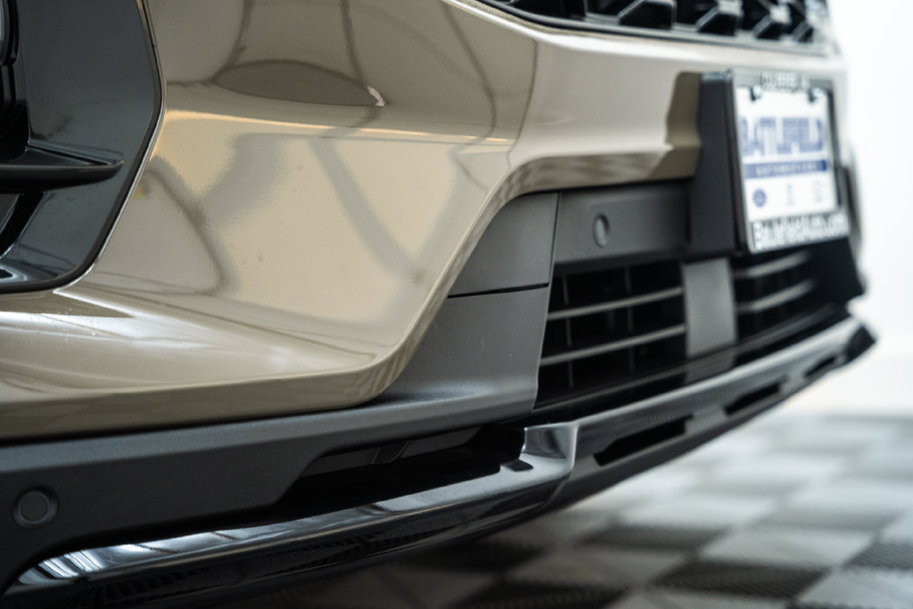 New 2027 Ford Explorer ST-Line w/ Premium Package AWD/4WD image 14