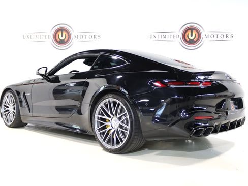 Used 2025 Mercedes-Benz AMG GT 63 image 3