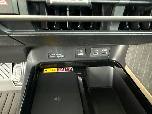 New 2026 Toyota Camry XLE image 27