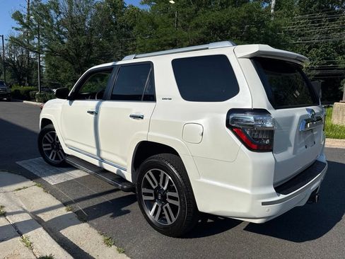 Used 2016 Toyota 4Runner Limited w/ Four Season Floor Mat Package AWD/4WD image 5