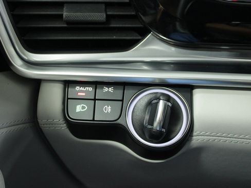 Certified 2022 Porsche Panamera 4S image 28