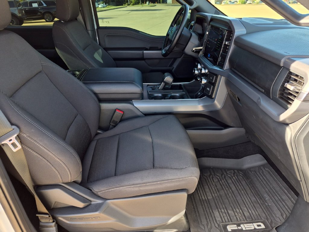Used 2025 Ford F150 XLT w/ Equipment Group 301A Standard AWD/4WD image 35